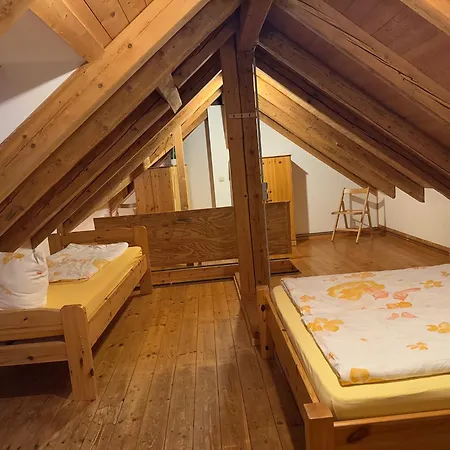 Raubschloss In Der Alten Foersterei *